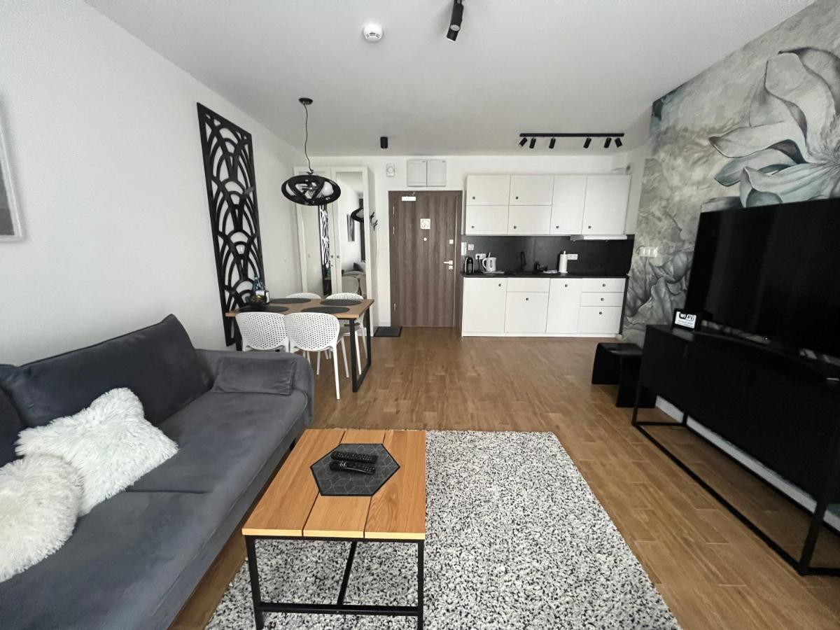 Stone Hill Spa By Clima Apartment Шклярска Поремба Екстериор снимка