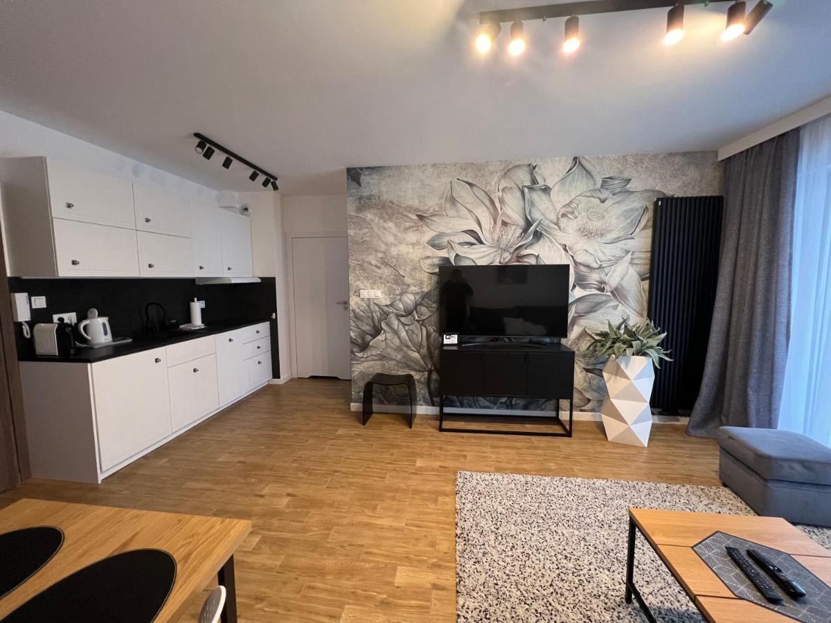Stone Hill Spa By Clima Apartment Шклярска Поремба Екстериор снимка